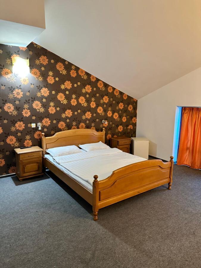 Hotel Don Bistriţa Esterno foto